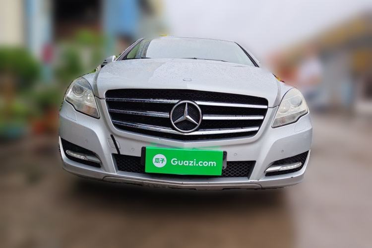 Used Mercedes-Benz R-Class 2011 R 350 L 4MATIC Front