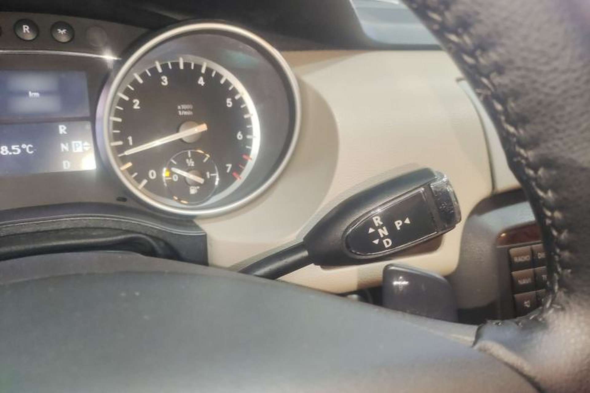Used Mercedes-Benz R-Class 2011 R 350 L 4MATIC Gear Lever