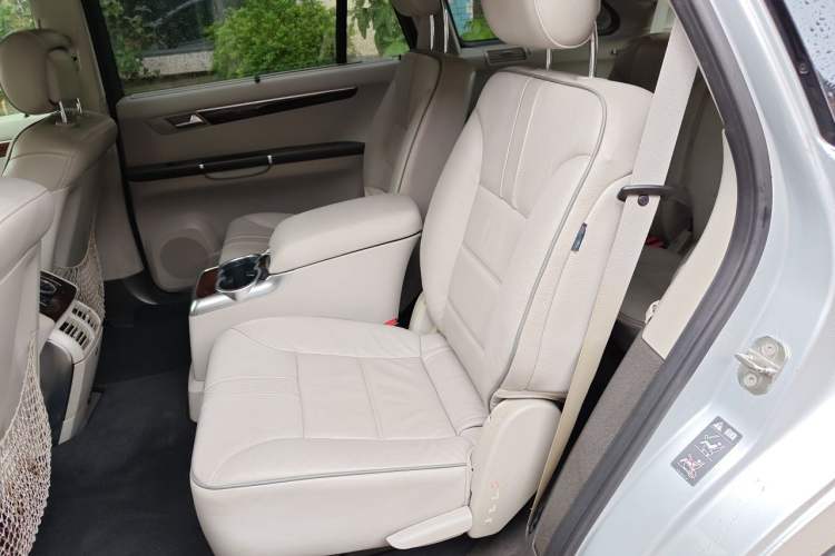 Used Mercedes-Benz R-Class 2011 R 350 L 4MATIC Left Rear Seat