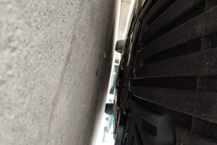 Used Mercedes-Benz R-Class 2011 R 350 L 4MATIC Chassis Front