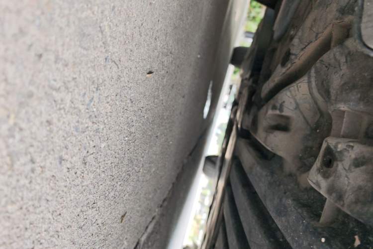 Used Mercedes-Benz R-Class 2011 R 350 L 4MATIC Chassis Front