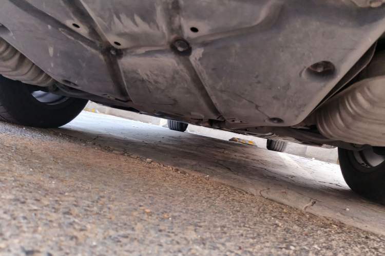 Used Mercedes-Benz R-Class 2011 R 300 L Business Model Chassis Rear