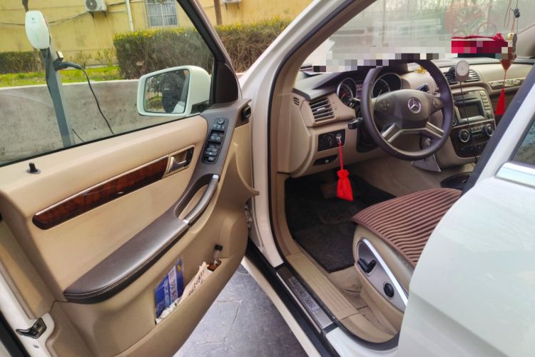 Used Mercedes-Benz R-Class 2011 R 300 L Business Model Driver Seat