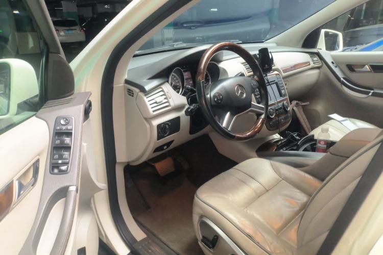 Used Mercedes-Benz R-Class 2011 R 350 L 4MATIC Driver Seat