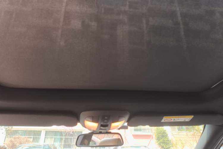 Used Mercedes-Benz R-Class 2011 R 350 L 4MATIC Headliner