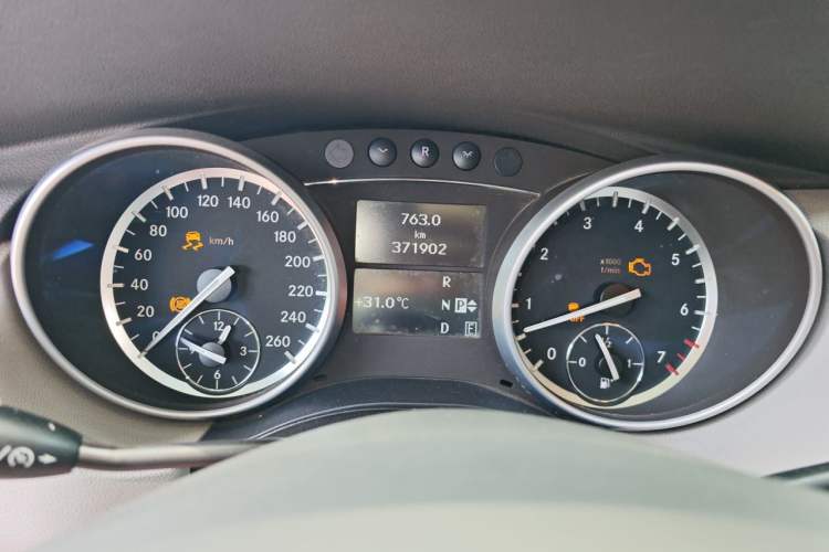 Used Mercedes-Benz R-Class 2011 R 350 L 4MATIC Instrument Cluster
