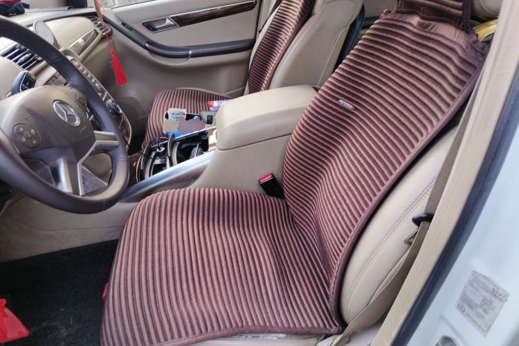 Used Mercedes-Benz R-Class 2011 R 300 L Business Model Left Front Seat