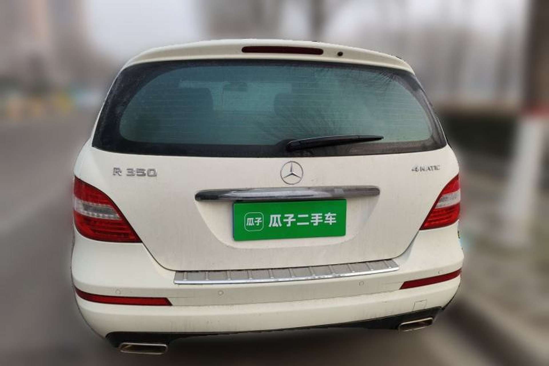 Used Mercedes-Benz R-Class 2011 R 350 L 4MATIC Rear