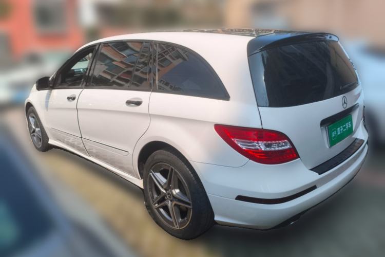 Used Mercedes-Benz R-Class 2011 R 350 L 4MATIC Rear Left 45 Deg