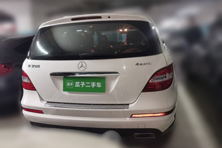 Used Mercedes-Benz R-Class 2011 R 350 L 4MATIC Rear