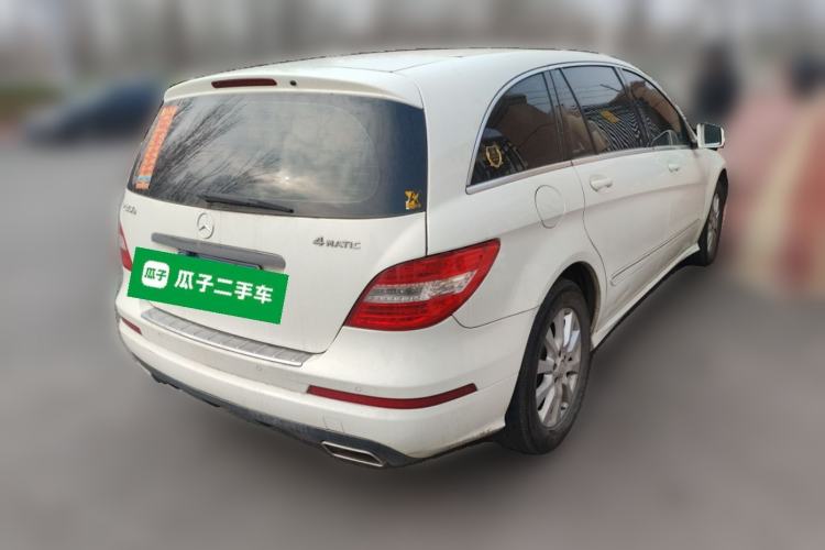 Used Mercedes-Benz R-Class 2011 R 300 L Business Model Rear Right 45 Deg