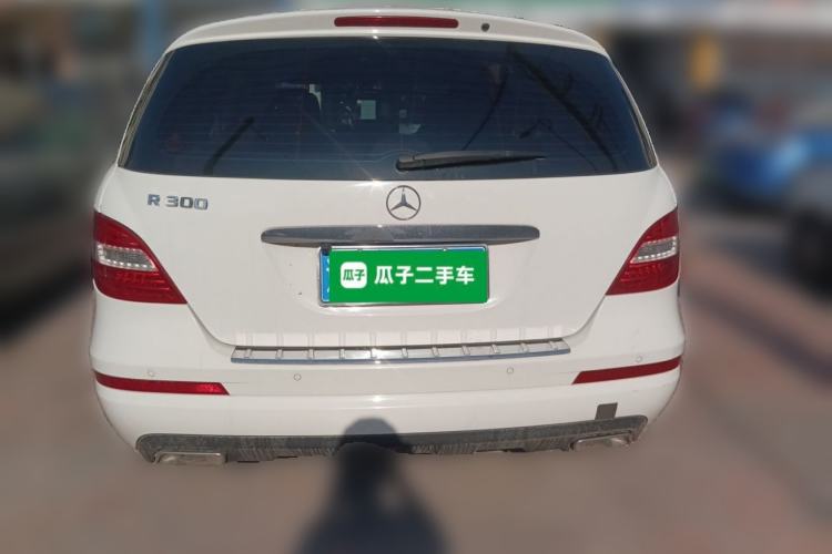 Used Mercedes-Benz R-Class 2011 R 300 L Business Model Rear