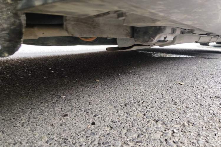 Used Mercedes-Benz R-Class  Chassis Rear Right