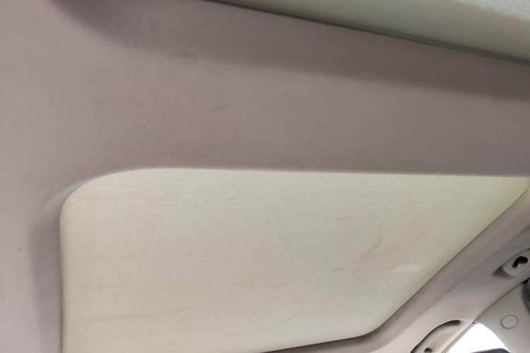 Used Mercedes-Benz R-Class  Headliner