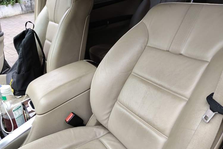 Used Mercedes-Benz R-Class  Left Front Seat