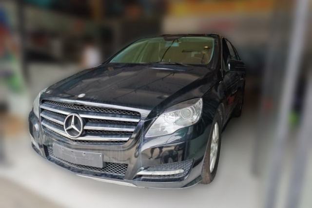 Used Mercedes-Benz R-Class 2014 R 320 4MATIC Business Model