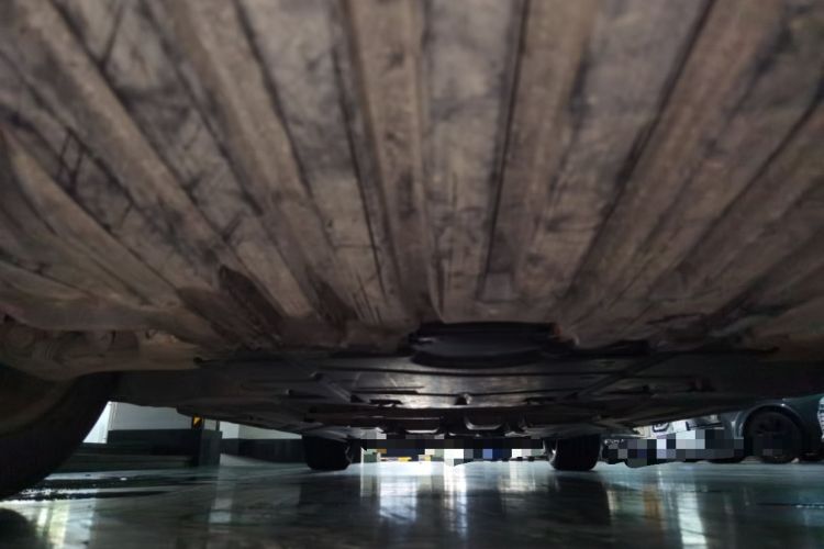 Used Mercedes-Benz R-Class 2014 R 320 4MATIC Business Model Chassis Front