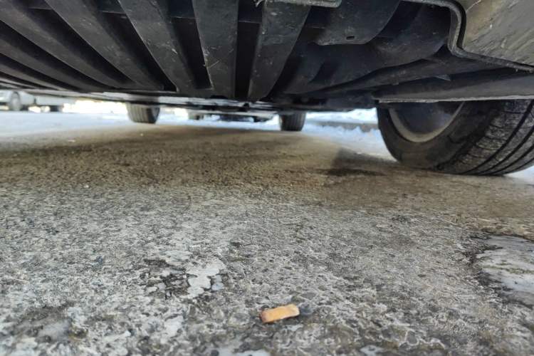 Used Mercedes-Benz R-Class 2014 R 400 4MATIC Business Model Chassis Front