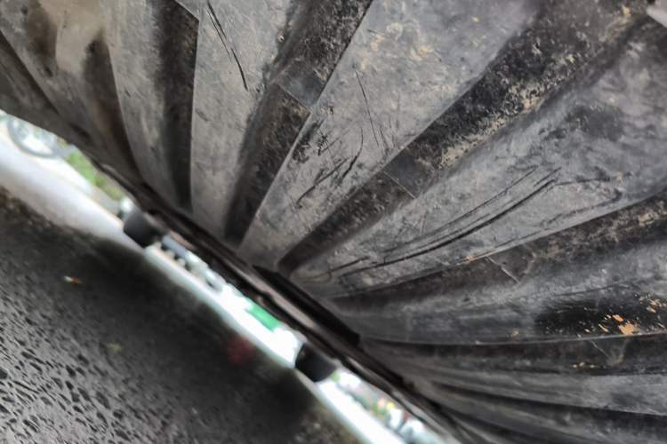 Used Mercedes-Benz R-Class 2014 R 320 4MATIC Business Model Chassis Front