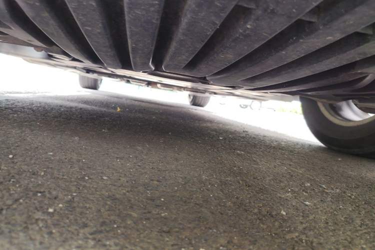 Used Mercedes-Benz R-Class 2014 R 320 4MATIC Business Model Chassis Front