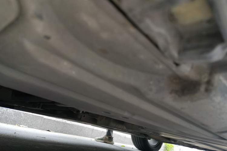 Used Mercedes-Benz R-Class 2014 R 320 4MATIC Luxury Model Chassis Front Left