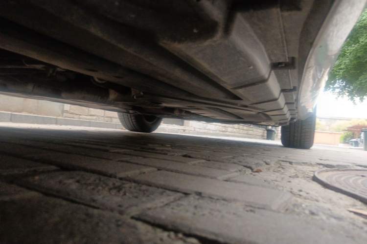 Used Mercedes-Benz R-Class 2014 R 320 4MATIC Business Model Chassis Front Left