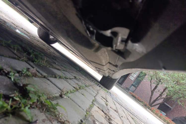 Used Mercedes-Benz R-Class 2014 R 320 4MATIC Business Model Chassis Front Left