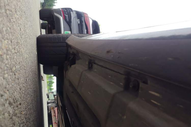 Used Mercedes-Benz R-Class 2014 R 320 4MATIC Business Model Chassis Front