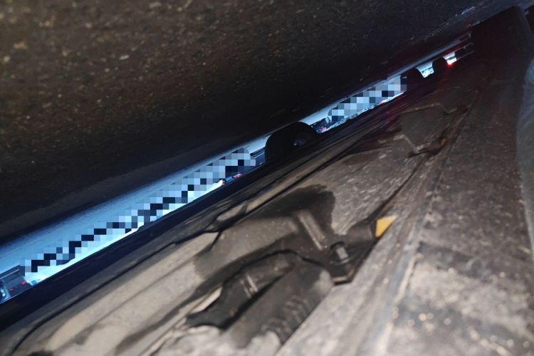 Used Mercedes-Benz R-Class 2014 R 320 4MATIC Luxury Model Chassis Front Right