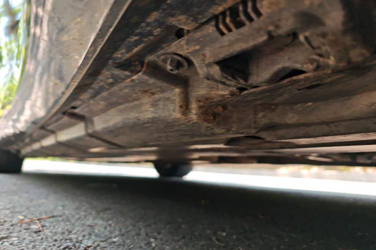 Used Mercedes-Benz R-Class 2014 R 320 4MATIC Business Model Chassis Front Right