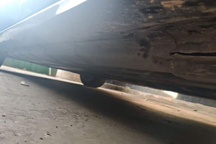 Used Mercedes-Benz R-Class 2014 R 320 4MATIC Business Model Chassis Front Right