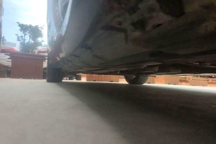 Used Mercedes-Benz R-Class 2014 R 320 4MATIC Luxury Model Chassis Front Right