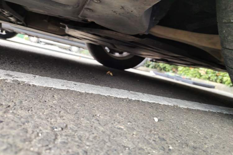 Used Mercedes-Benz R-Class 2014 R 320 4MATIC Business Model Chassis Front Right