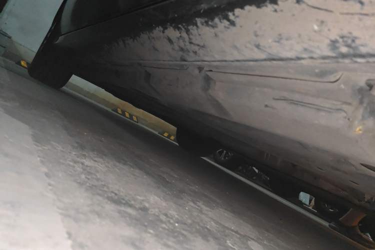 Used Mercedes-Benz R-Class 2014 R 320 4MATIC Business Model Chassis Front Right