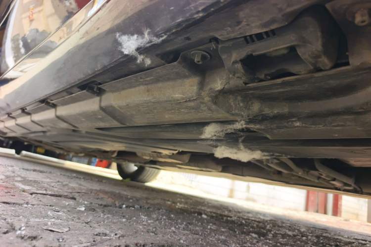 Used Mercedes-Benz R-Class 2014 R 320 4MATIC Luxury Model Chassis Front Right