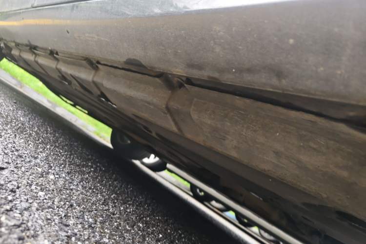 Used Mercedes-Benz R-Class 2014 R 320 4MATIC Business Model Chassis Front Right