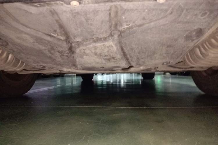 Used Mercedes-Benz R-Class 2014 R 320 4MATIC Business Model Chassis Rear