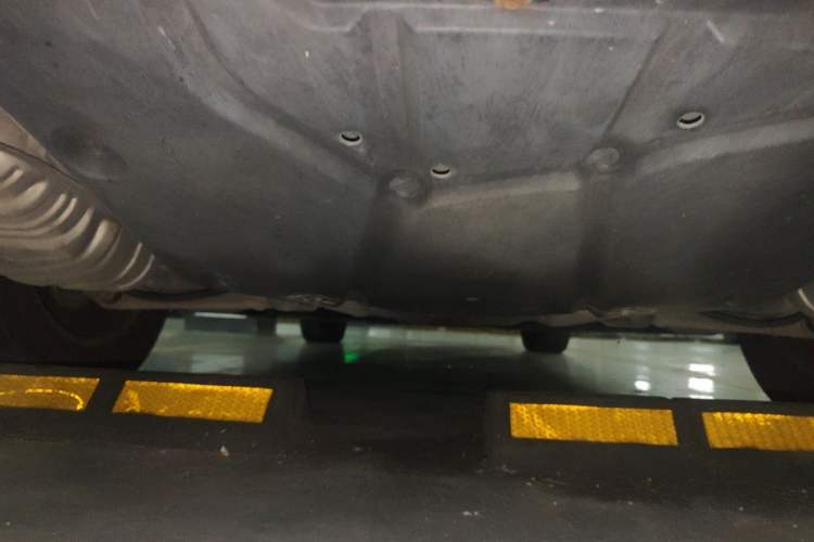 Used Mercedes-Benz R-Class 2014 R 320 4MATIC Business Model Chassis Rear