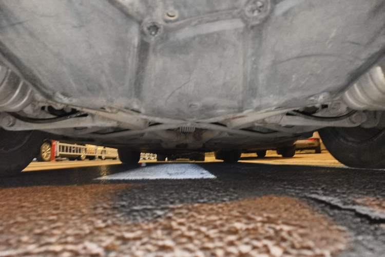 Used Mercedes-Benz R-Class 2014 R 320 4MATIC Business Model Chassis Rear