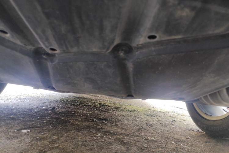 Used Mercedes-Benz R-Class 2014 R 320 4MATIC Luxury Model Chassis Rear
