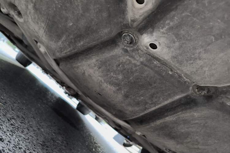 Used Mercedes-Benz R-Class 2014 R 320 4MATIC Business Model Chassis Rear