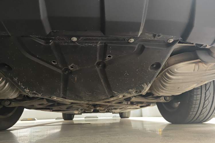 Used Mercedes-Benz R-Class 2014 R 320 4MATIC Business Model Chassis Rear