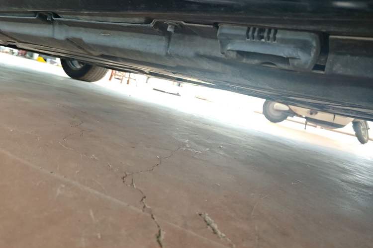 Used Mercedes-Benz R-Class 2014 R 320 4MATIC Business Model Chassis Rear Left