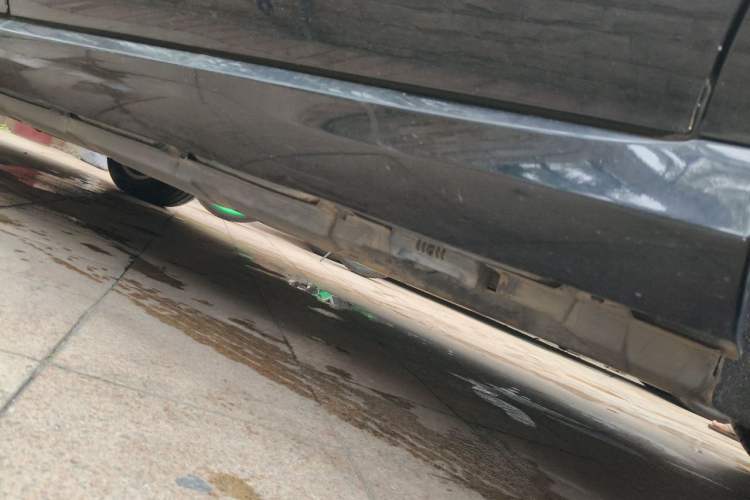 Used Mercedes-Benz R-Class 2014 R 320 4MATIC Business Model Chassis Rear Left
