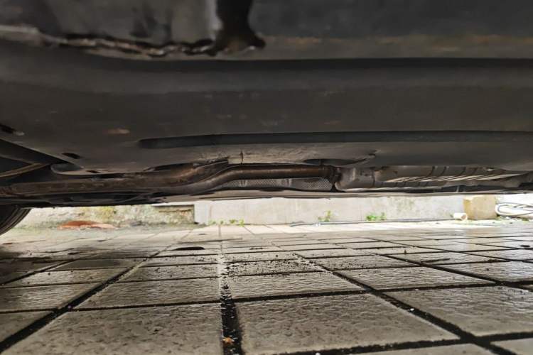 Used Mercedes-Benz R-Class 2014 R 320 4MATIC Business Model Chassis Rear Left
