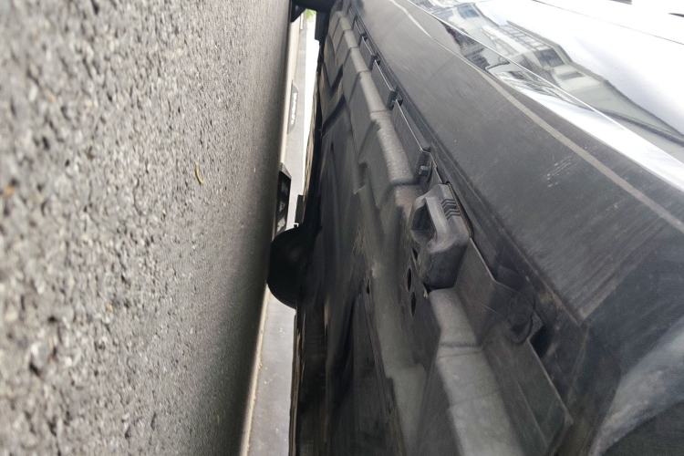 Used Mercedes-Benz R-Class 2014 R 320 4MATIC Business Model Chassis Rear Left