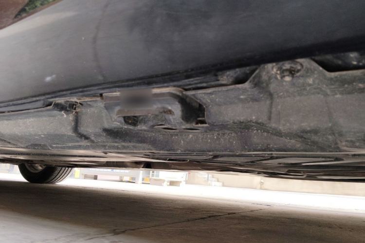 Used Mercedes-Benz R-Class 2014 R 320 4MATIC Luxury Model Chassis Rear Left