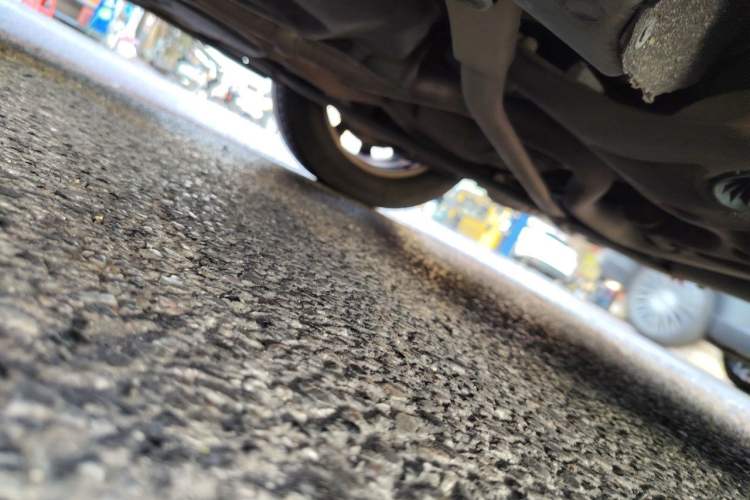 Used Mercedes-Benz R-Class 2014 R 320 4MATIC Business Model Chassis Rear Left