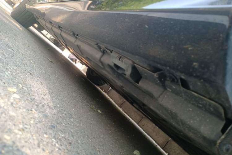 Used Mercedes-Benz R-Class 2014 R 320 4MATIC Business Model Chassis Rear Left