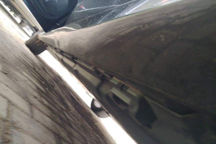 Used Mercedes-Benz R-Class 2014 R 400 4MATIC Business Model Chassis Rear Left
